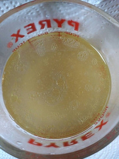 A picture of Pork Broth.