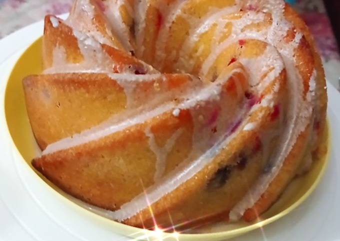 Yuk intip, Resep membuat Cranberry orange bundt cake (with orange glaze) yang nikmat
