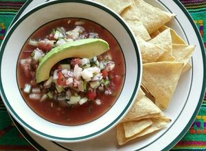 Una foto de Ceviche de pescado (Tilapia)