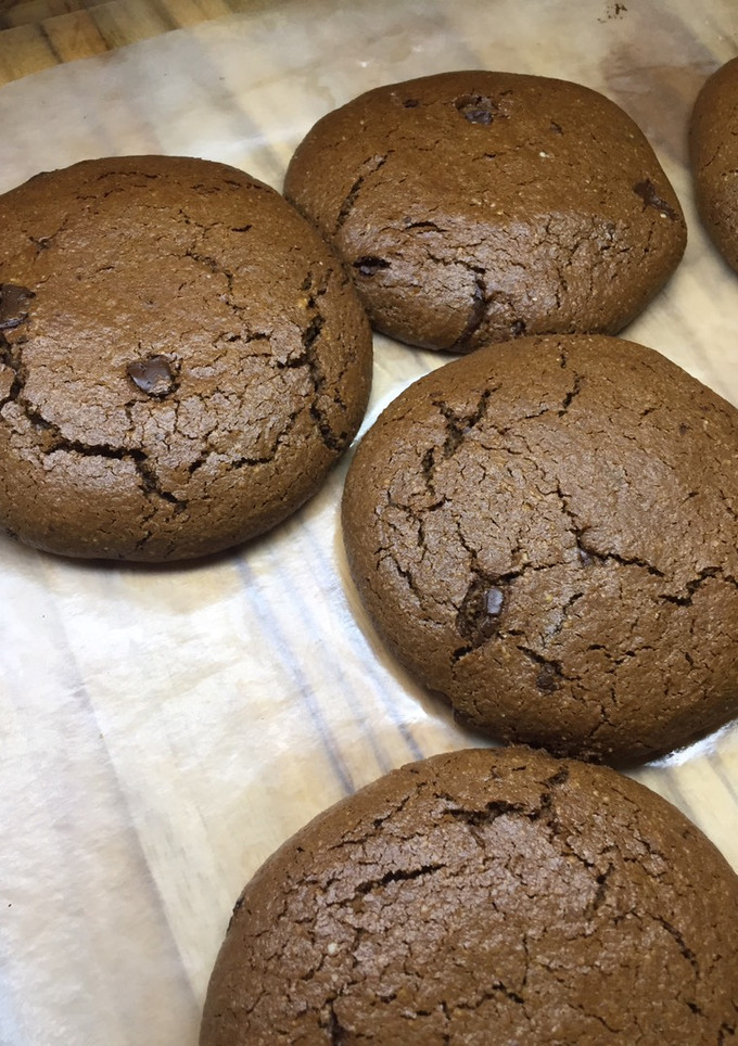 Una foto de Galletas con chispas de chocolate saludable