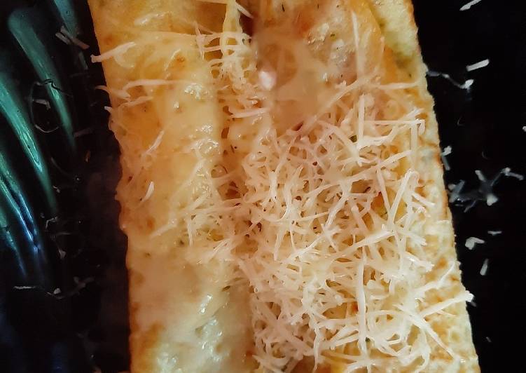 Zucchini pancakes with cheese