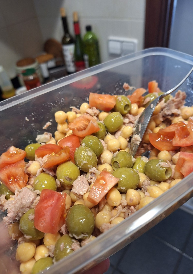 Una foto de Ensalada fría de garbanzos