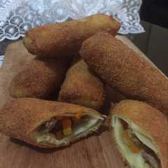 Risol jadul isi wortel dan daging রেসিপির প্রধান ছবি