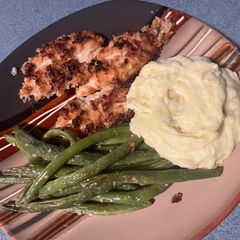 A picture of Onion crunch chicken.