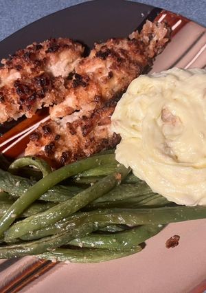 A picture of Onion crunch chicken.