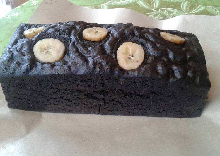 Bagaimana Membuat Fudgy brownies topping pisang yang Sempurna