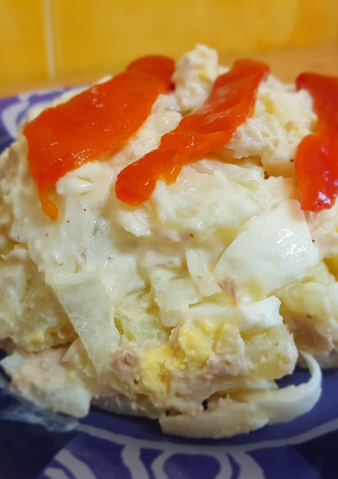 Una foto de Ensaladilla rusa con mayonesa fit sin aceite