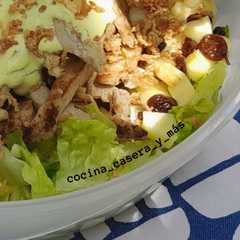 Una foto de Ensalada con tiras de lomo