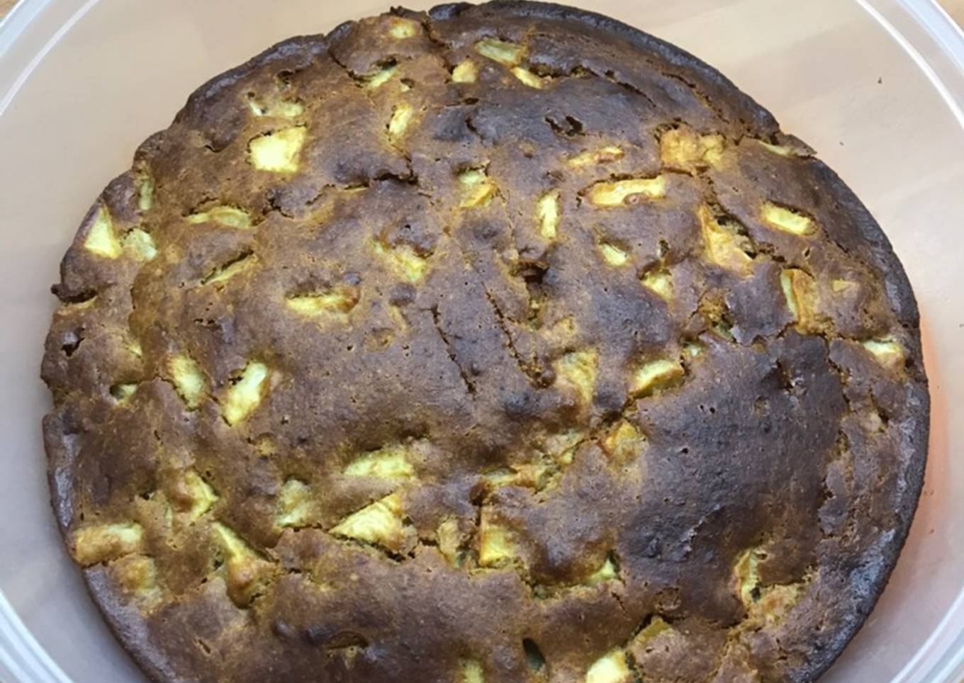 Bizcocho manzana, dátiles y harina de espelta