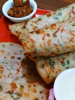 वेज राइस चीला रोटी (veg rice flour chila roti recipe in hindi) रेसिपी मुख्य फोटो