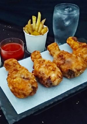 A picture of KFC Style Fried Chicken.