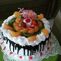 A picture of Fruit Cake "Ultah".