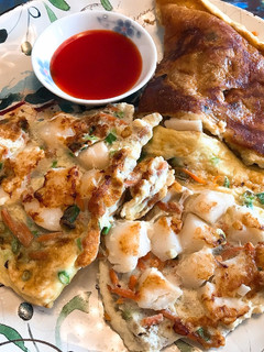 A picture of Scallop Egg Foo Young.