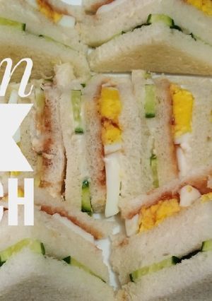A picture of Chicken spread sandwich.
