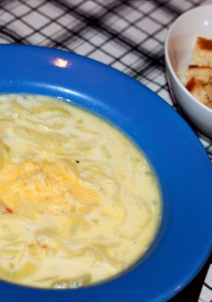 Gyors hagymaleves recept fotója