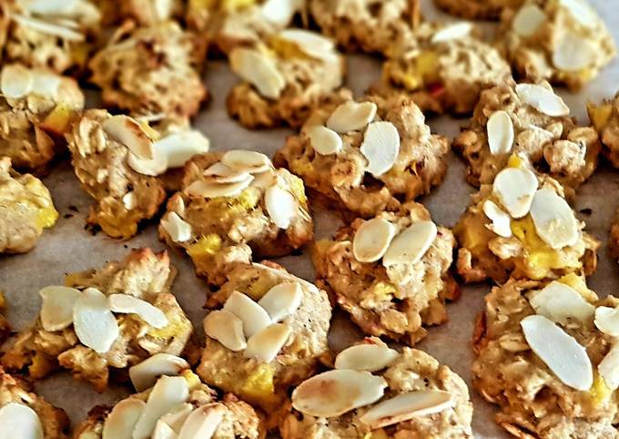 How to Prepare Ultimate Oat flake cookies with peaches, greek honey and
almonds