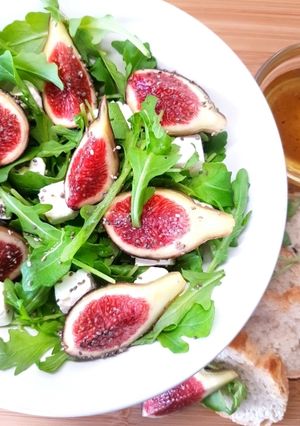 Foto principal de Ensalada de higos con vinagreta de miel