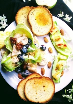 কার্ড ফ্রুট স্যালাড (curd fruit salad recipe in bengali) রেসিপির প্রধান ছবি