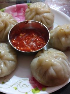 मिक्स वेज मोमोज (Mix veg Momos recipe in Hindi) रेसिपी मुख्य फोटो