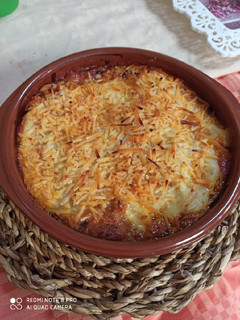 Una foto de Canelones rellenos de atún y tomate