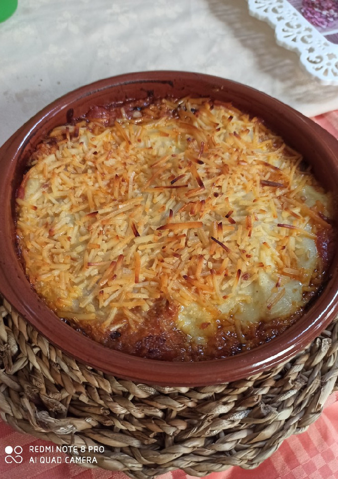 Una foto de Canelones rellenos de atún y tomate