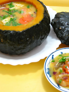 海鮮南瓜濃湯盅 的食譜成品照片