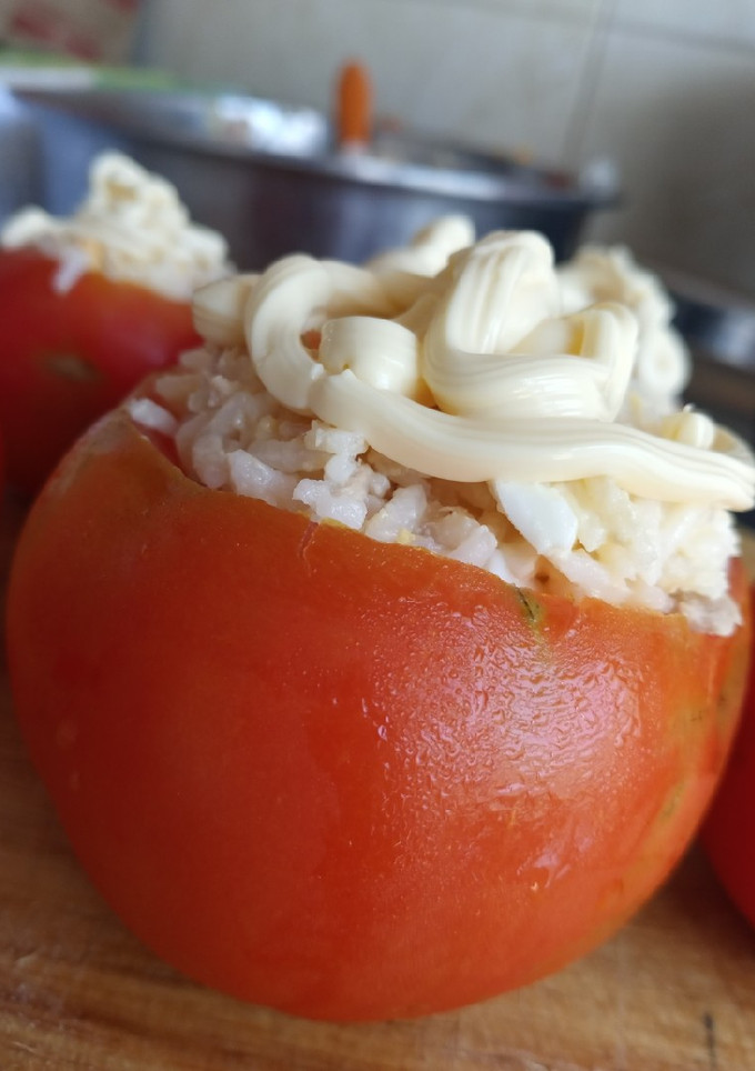 Una foto de Tomates rellenos