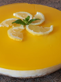 Una foto de Para los amantes del limón: tarta fría sin horno rica, deliciosa