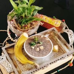 Banana smoothie Bowl banana chia seeds smoothie Bowl A picture of Banana smoothie Bowl banana chia seeds smoothie Bowl.