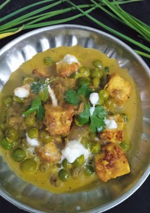 A picture of मटर पनीर (matar paneer recipe in Hindi).