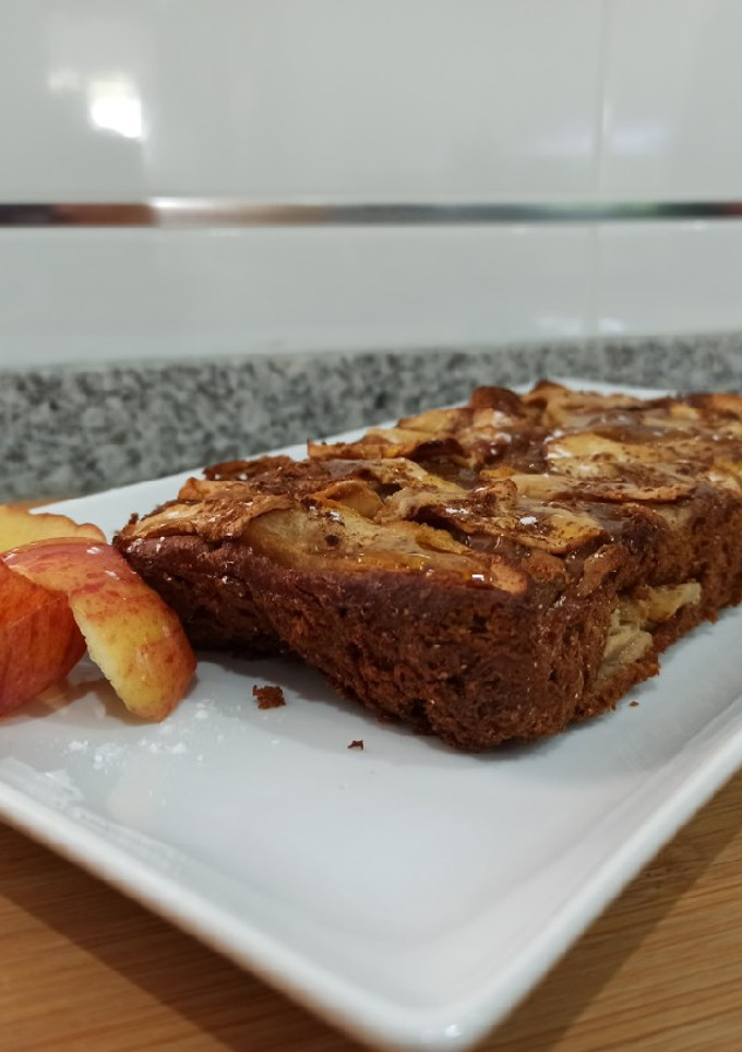 Una foto de Pudín de manzana, canela y miel 🍎🍯