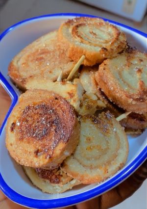 A picture of Bread popsicles.