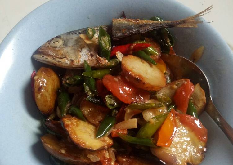 Asin peda mix jengkol cabe ijo