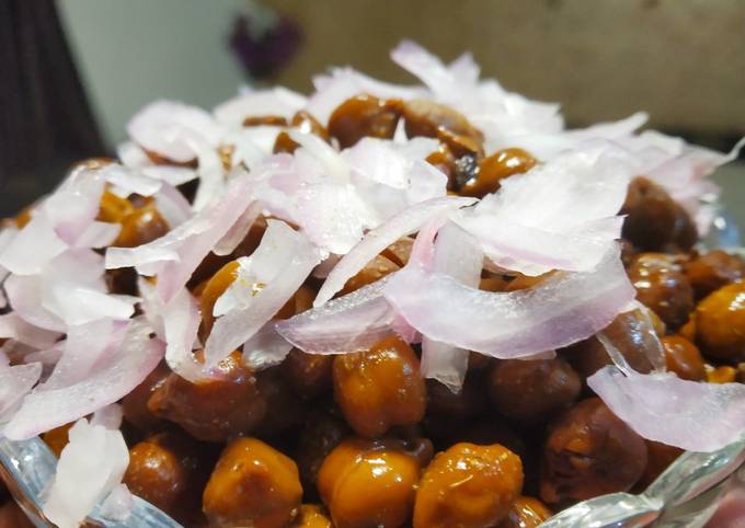 Recipe: Appetizing Pyazi Kala Chana