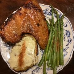 A picture of California Farm Spicy Turkey Wings.