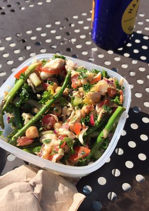 A picture of 🥗Salad perfectly balanced.