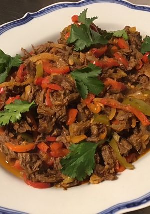 Une photo de Bœuf à la cubaine (façon ropa vieja)