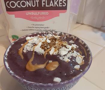 Ultimate Serving Recipe Fruity tropical smoothie bowl Very Delicious