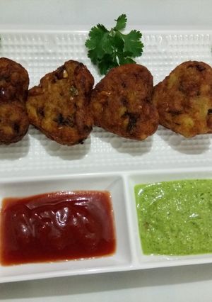 A picture of Bufvada (falahari cutlets).