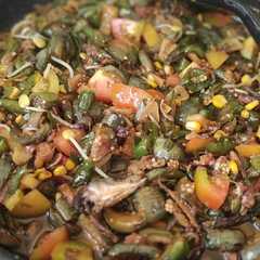 Oseng cumi dan ikan asin klotok cabe ijo-レシピのメイン写真