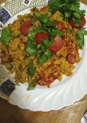 صورة لوصفة بيض بالطماطم والفلفل