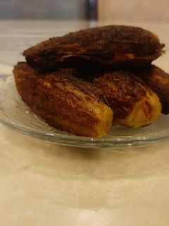 खट्टे चटपटे भरवा करेले (Khatte chatpate bharwan karele recipe in hindi) रेसिपी मुख्य फोटो
