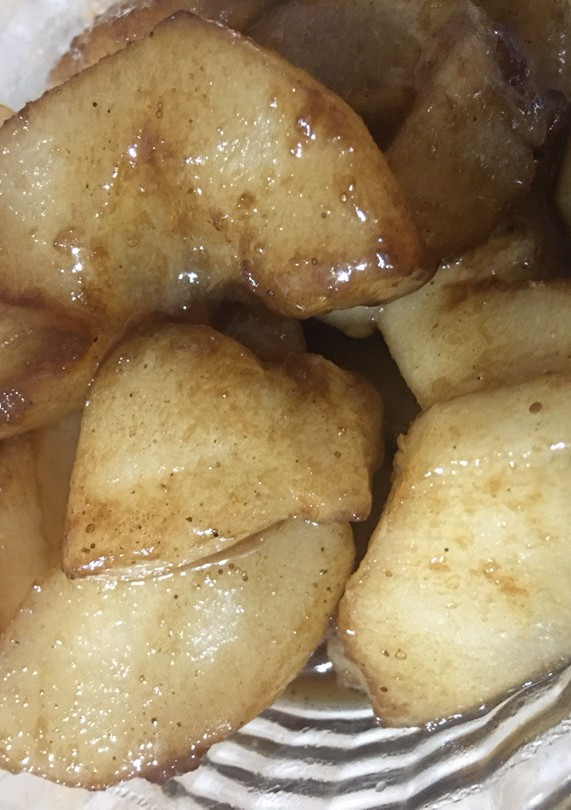 Una foto de Peras y manzana caramelizadas