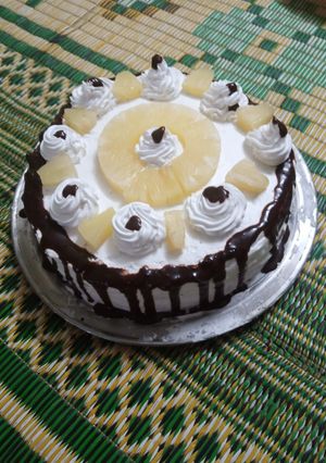 A picture of Black Forest cake.