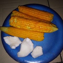 A picture of Sweet Corn with Coconut.