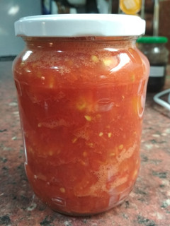 Kockázott, hámozott paradicsom recept fotója
