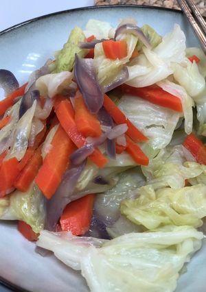 高麗菜紫洋蔥 的食譜成品照片