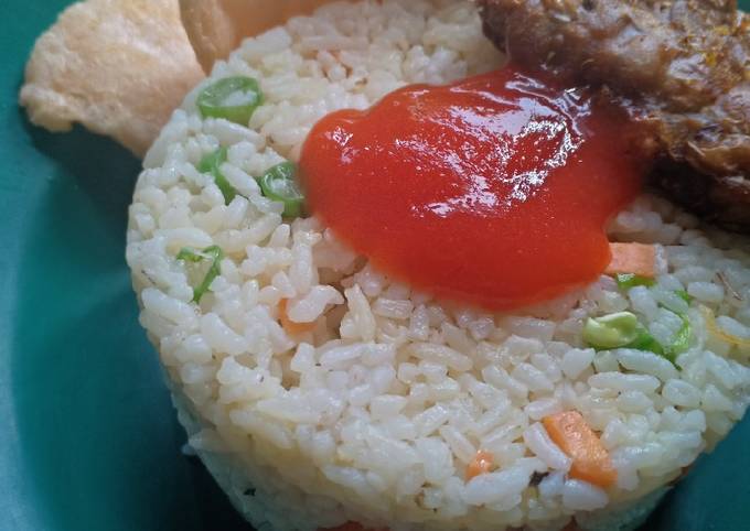 Nasi goreng campur