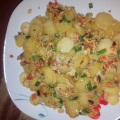 A picture of Potato and egg.