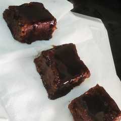 A picture of ओट्स ब्राउनी (oats brownie recipe in hindi).